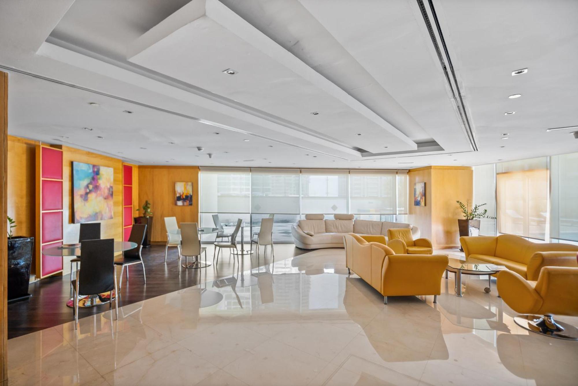 Fully Furnished 1bhk In View Tower