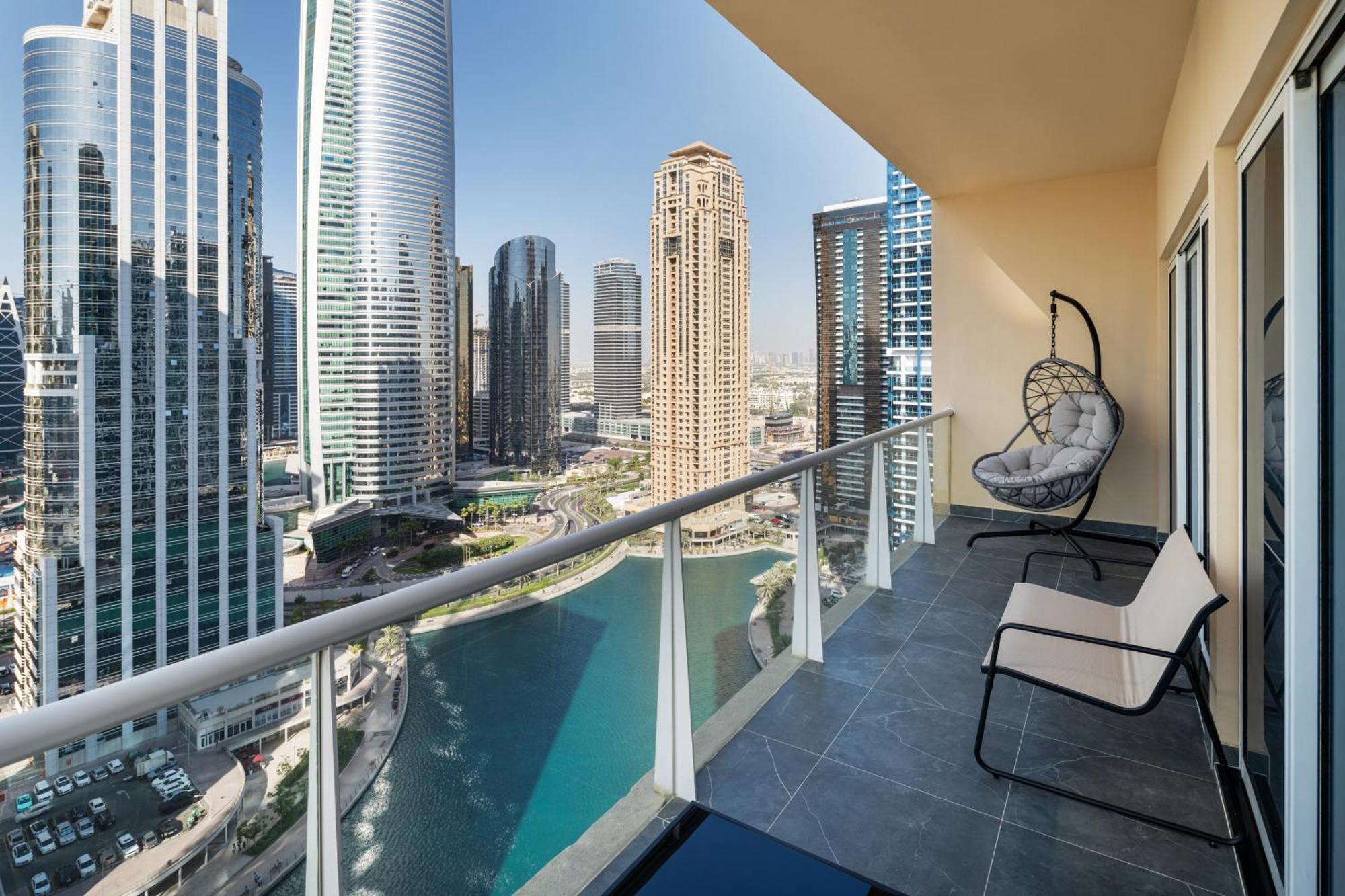 Apartment Fully Furnished 1bhk In View Tower
